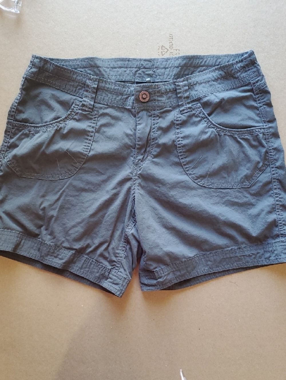 Kuhl Women’s Casual Pocket Shorts in Charcoal 10 - Picture 1 of 13